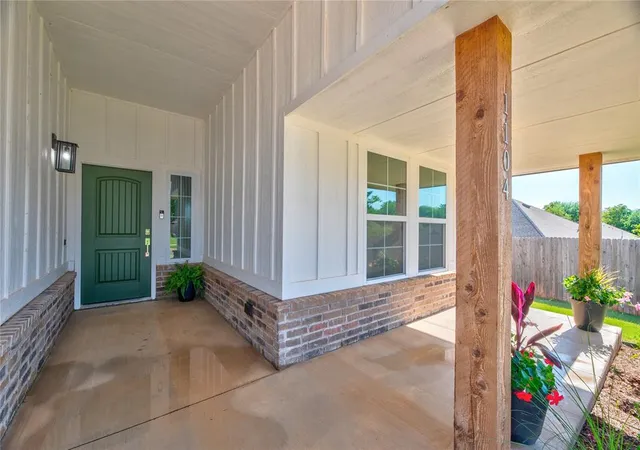 5th image of 1104 Magnolia Dr, Oklahoma City, OK 73160 | MLS# 1172055