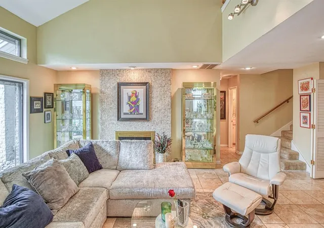 5th image of 3605 Hampton Ct, Norman, OK 73072 | MLS# 1172165