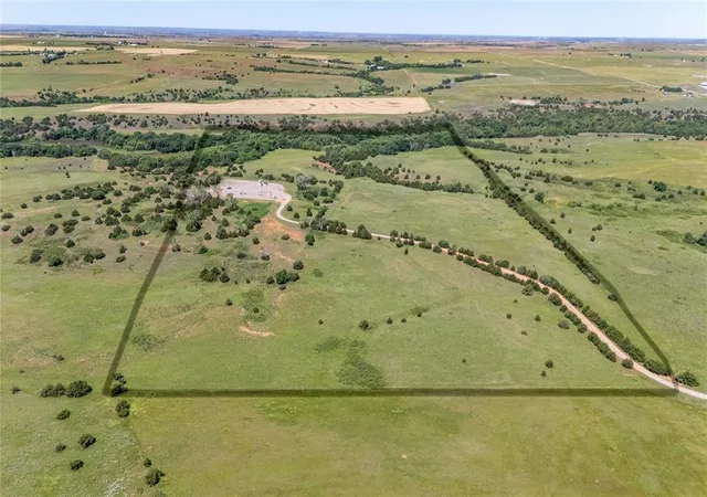 2nd image of E 1100 Rd #80 acres, Weatherford, OK 73096 | MLS# 1172402