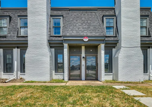 4th image of 2129 Beaumont Dr #ABCD, Norman, OK 73071 | MLS# 1172556