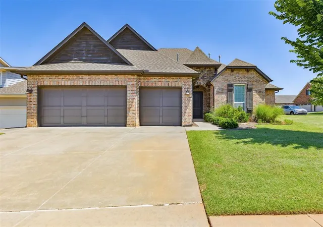 1st image of 501 Nw 197th St, Edmond, OK 73012 | MLS# 1172755