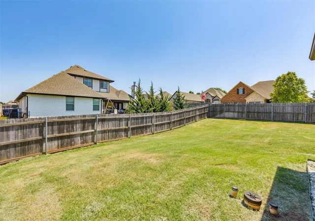 39th image of 501 Nw 197th St, Edmond, OK 73012 | MLS# 1172755