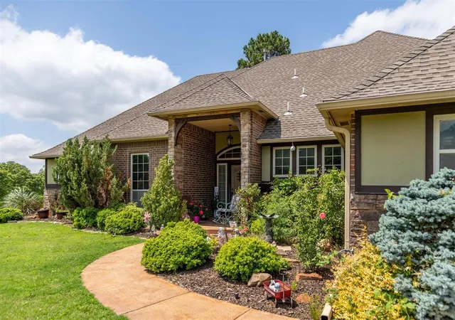 3rd image of 13037 Se 94Th St, Oklahoma City, OK 73165 | MLS# 1172976