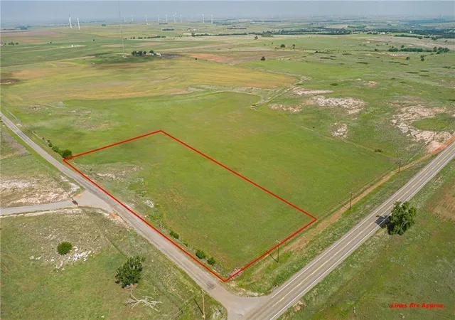 1st image of 1 E 1050 Rd, Weatherford, OK 73096 | MLS# 1173026