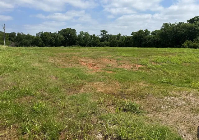 2nd image of 19297 Ne 23rd St, Harrah, OK 73045 | MLS# 1173073