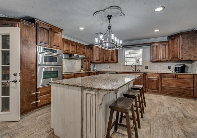 3rd image of 710 E Main St, Tuttle, OK 73089 | MLS# 1173288