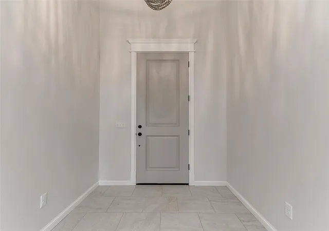 Photo 3 of Single family home for sale at 14613 Brantwood Cir, Oklahoma City, OK 73142 | MLS# 1173294 | Listing updated on 2026-10-07