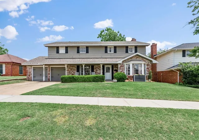 Photo 2 of Single family home for sale at 11604 N Victoria Dr, Oklahoma City, OK 73120 | MLS# 1174575 | Listing updated on 2025-11-04