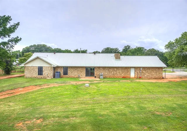 2nd image of 8001 84th St, Noble, OK 73068 | MLS# 1175503