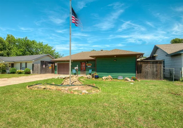 3rd image of 1209 Dakota St, Norman, OK 73069 | MLS# 1175650