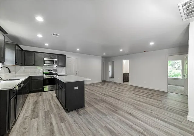 2nd image of 1417 Mallard Dr, Oklahoma City, OK 73115 | MLS# 1175885