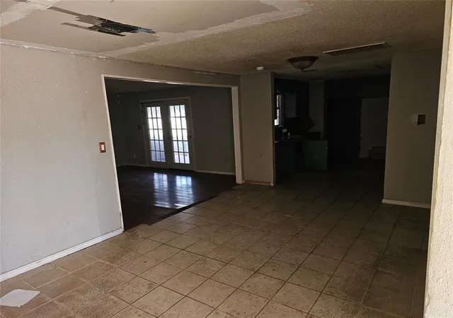 4th image of 1137 Mallard Dr, Oklahoma City, OK 73115 | MLS# 1176019