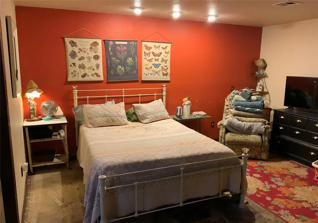 4th image of 2709 Timber Ct, Chickasha, OK 73018 | MLS# 1176056