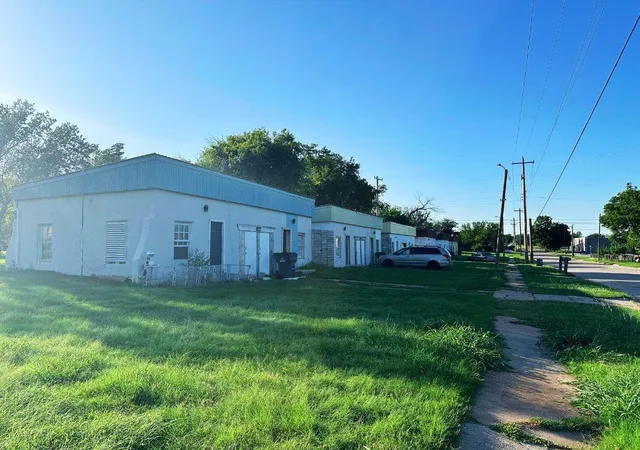 Photo 1 of Multi family home for sale at 402 Nw 3rd St, Lawton, OK 73507 | MLS# 1176092 | Listing updated on 2025-08-25