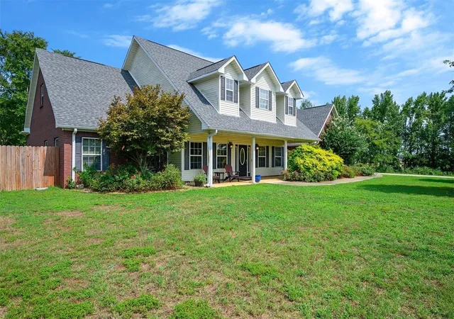 3rd image of 113 High Meadow, Broken Bow, OK 74728 | MLS# 1176109