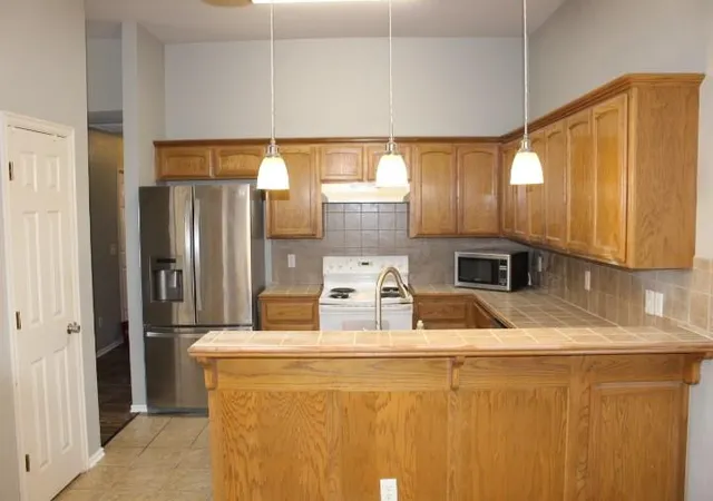 Photo 2 of Single family home for sale at 1205 Sumac Dr, Norman, OK 73071 | MLS# 1176271 | Listing updated on 2025-07-25