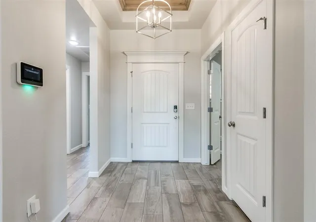 4th image of 1924 Sama Way, Yukon, OK 73099 | MLS# 1176493
