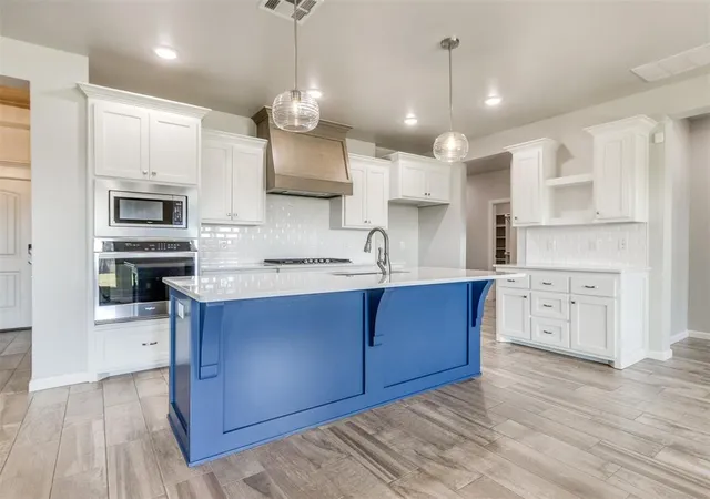 5th image of 1924 Sama Way, Yukon, OK 73099 | MLS# 1176493