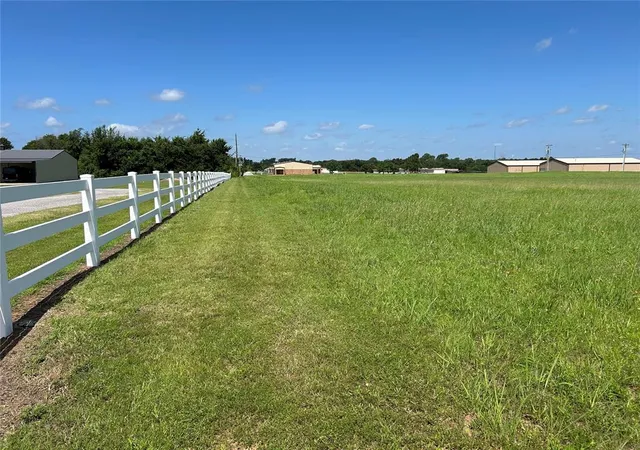 4th image of 8Th, Mcloud, OK 74851 | MLS# 1176620