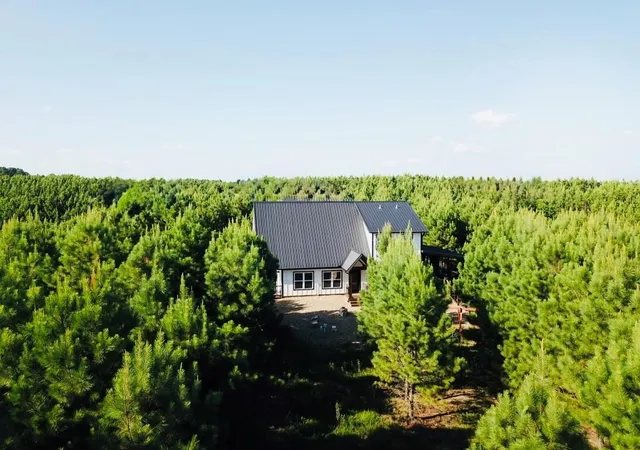 2nd image of 38 Legacy Dr Trl, Broken Bow, OK 74728 | MLS# 1177262