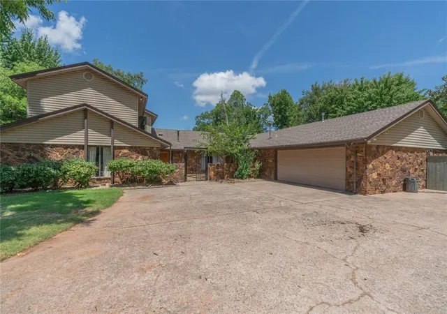 Homes for sale in Oklahoma City, OK | 5805 N Ann Arbor Ave, Oklahoma City, OK 73122 | MLS# 1177496