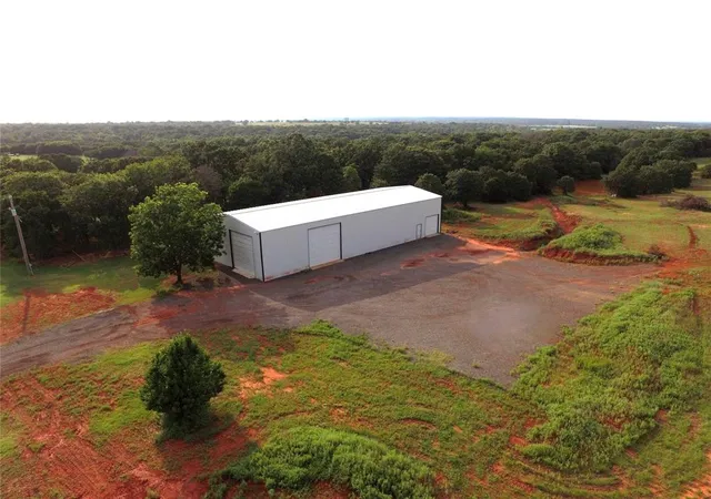 5th image of 330548 E 920 Rd, Wellston, OK 74881 | MLS# 1177623