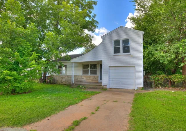 4th image of 3304 Se 19Th St, Oklahoma City, OK 73115 | MLS# 1177792