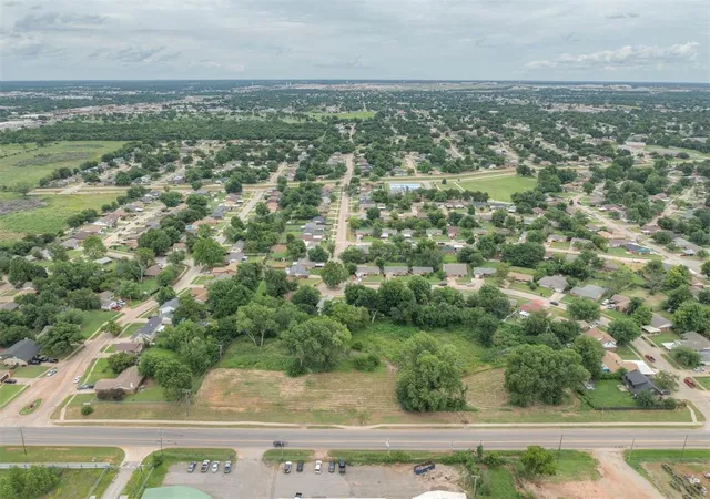 1st image of 3700 S Bryant Ave, Oklahoma, OK 73115 | MLS# 1178046