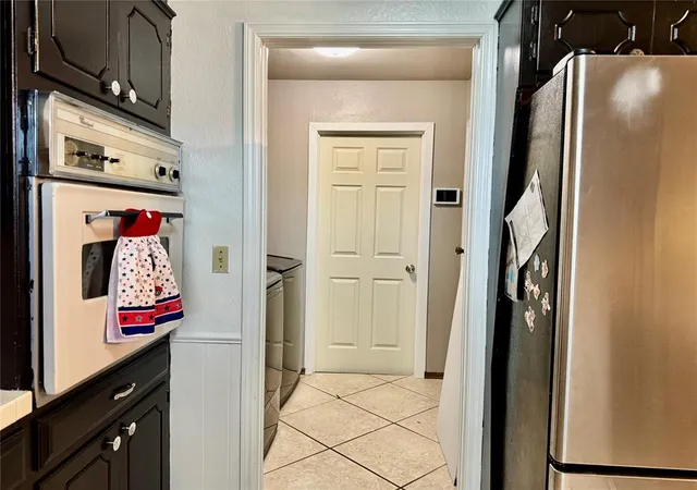 4th image of 205 Meadowdale Dr, Chickasha, OK 73018 | MLS# 1178233