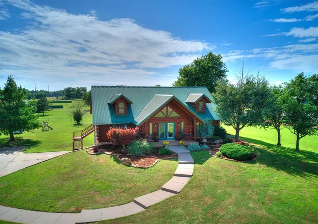 1st image of 15701 S Pennsylvania Ave, Oklahoma City, OK 73170 | MLS# 1178242