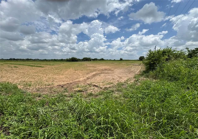 Photo 2 of Land for sale at Sw 44th Street, Yukon, OK 73099 | MLS# 1178779 | Listing updated on 2026-06-30