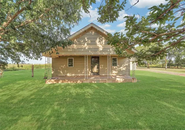 Homes for sale in Mangum, OK | 22904 N County Road 1840 Road, Mangum, OK 73554 | MLS# 1179064