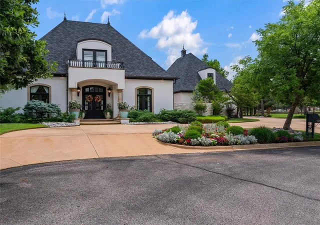 4th image of 5808 Mistletoe Ct, Oklahoma City, OK 73142 | MLS# 1179096