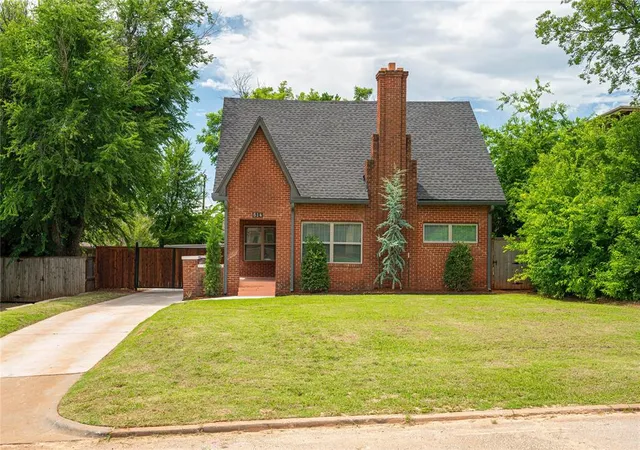 Homes for sale in Oklahoma City, OK | 514 Nw 34th St, Oklahoma City, OK 73118 | MLS# 1179111