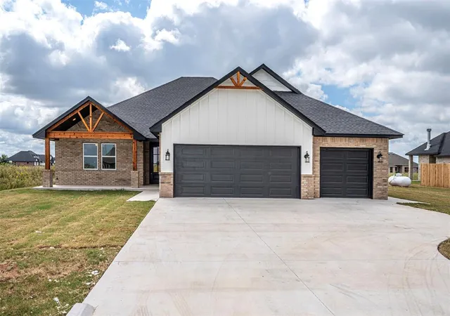 1st image of 8664 Rip Way, El Reno, OK 73036 | MLS# 1179165