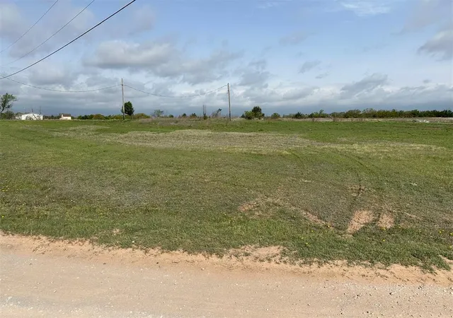 2nd image of Paradise Ln, Guthrie, OK 73044 | MLS# 1179188