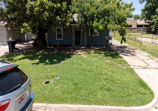 Homes for sale in Oklahoma City, OK | 5717 S Francis Ave, Oklahoma City, OK 73109 | MLS# 1179310
