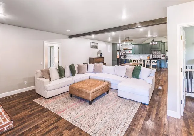 3rd image of 4700 Se 60Th Ave, Norman, OK 73026 | MLS# 1179768