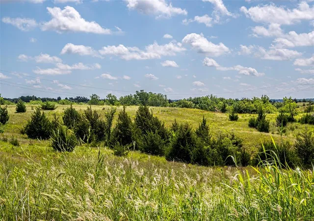 2nd image of 2600 Cherokee Ln, Meridian, OK 73058 | MLS# 1179770