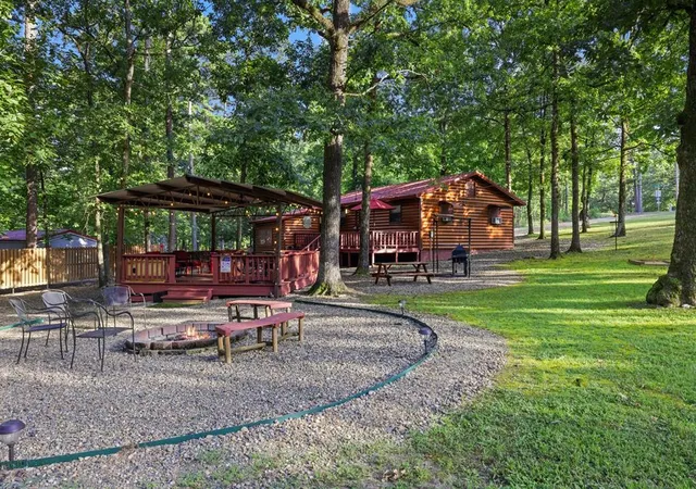 Photo 1 of Single family home for sale at 17 Halibut Bay Rd, Broken Bow, OK 74728 | MLS# 1180080 | Listing updated on 2025-10-31
