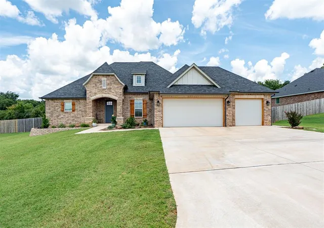 1st image of 5584 Red Fox Run, Guthrie, OK 73044 | MLS# 1180401