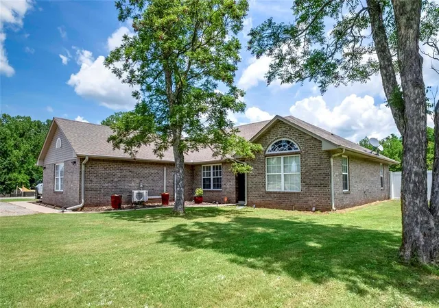 5th image of 800 Tilghman Dr, Chandler, OK 74834 | MLS# 1180531
