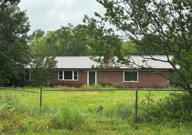 Photo 1 of Single family home for sale at 1792 Holly Crk Rd, Broken Bow, OK 74728 | MLS# 1180588 | Listing updated on 2025-10-15