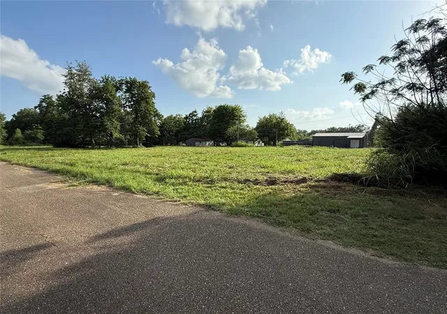 Homes for sale in Idabel, OK | 801 Se Avenue C, Idabel, OK 74745 | MLS# 1180928