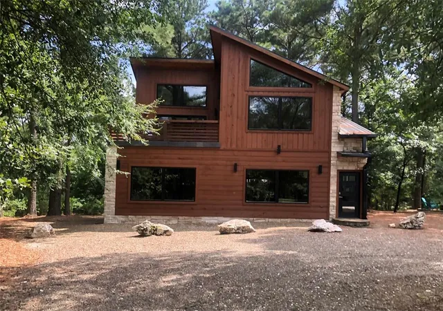 Homes for sale in Broken Bow, OK | 432 Willow Bend Rd, Broken Bow, OK 75428 | MLS# 1180999