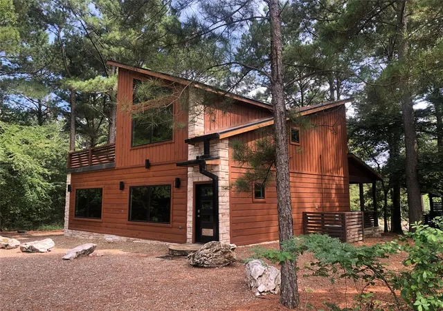 Homes for sale in Broken Bow, OK | 432 Willow Bend Rd, Broken Bow, OK 75428 | MLS# 1180999
