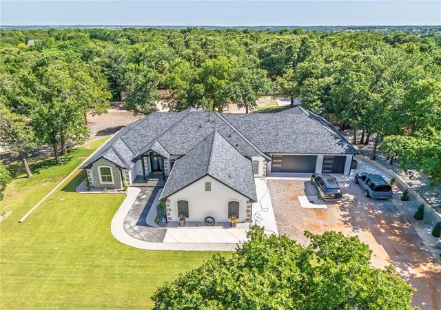 2nd image of 2356 Sw 7th St, Blanchard, OK 73010 | MLS# 1181459