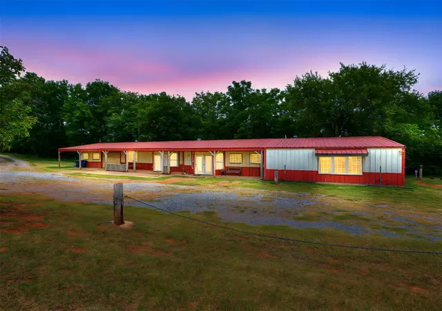 Homes for sale in Blanchard, OK | 2830 N Macarthur Avenue, Blanchard, OK 73010 | Houzeo