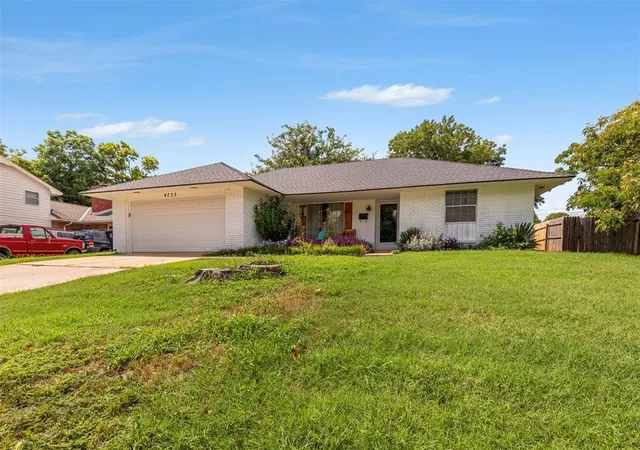 Homes for sale in Oklahoma City, OK | 4733 Nw 62nd Ter, Oklahoma City, OK 73122 | MLS# 1181970