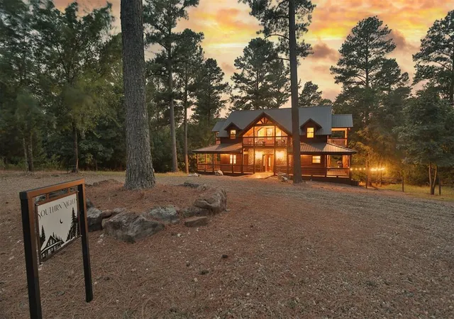 2nd image of 109 Eagle Mountain Trl, Broken Bow, OK 74728 | MLS# 1182035